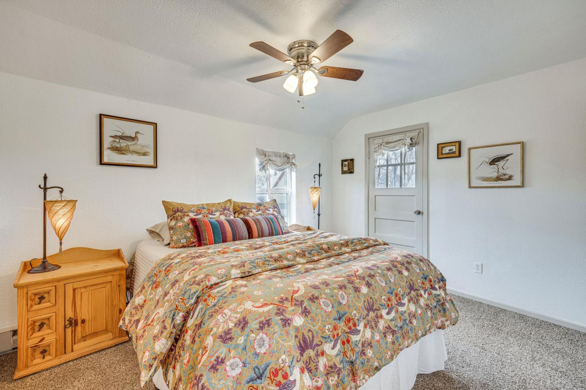 Balcony With Mountain Views! * Colorado Springs